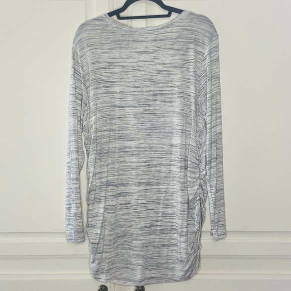 Motherhood Maternity Plus Size Long Sleeve Side Ruched Grey Spacedye Shi… - Picture 4 of 7